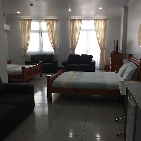 Tungi Colonnade Hotel Nuku'alofa Exterior foto